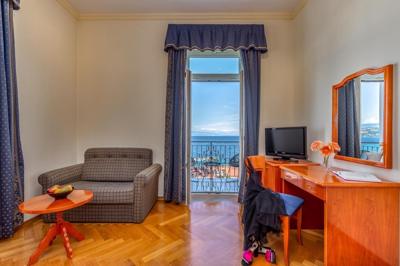 Hotel Galeb Опатія Екстер'єр фото
