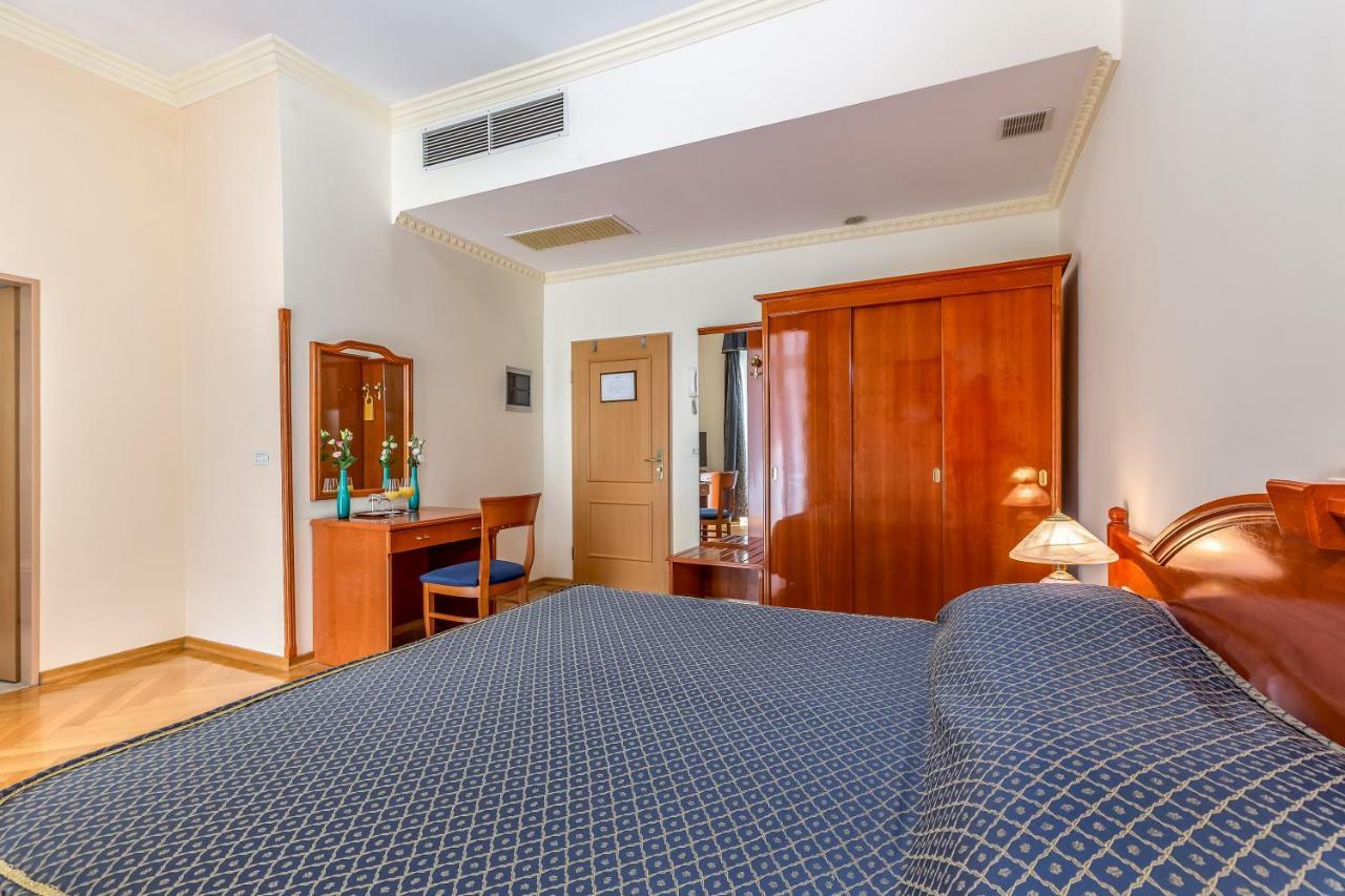 Hotel Galeb Опатія Екстер'єр фото
